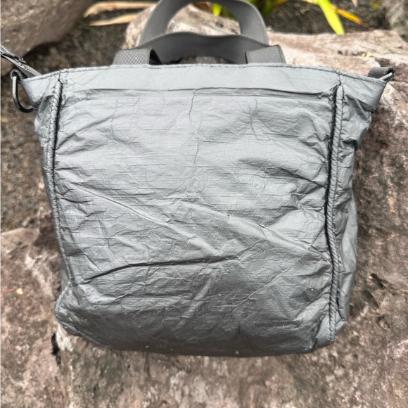 ALOHA Collection Gray Mini Tote / Crossbody Splash-Proof Travel Bag - Picture 3 of 13